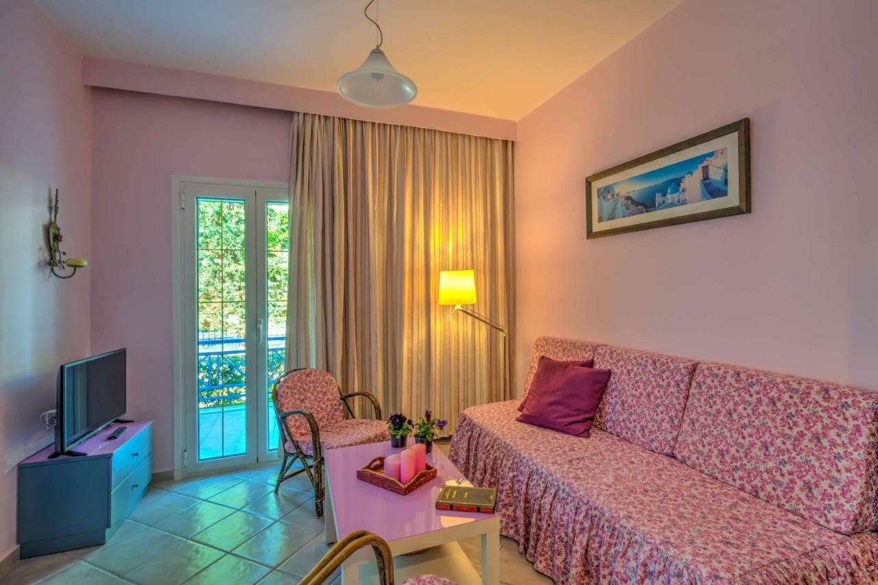 Elegant 1Br By Heraklion Beach Sun &Comfort Await Amoudara Lasithiou Exteriér fotografie